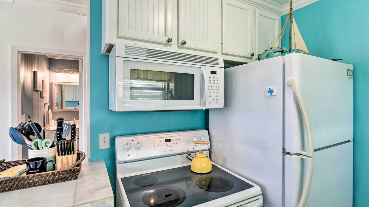 Photo of Kitchen in Terramar Beach