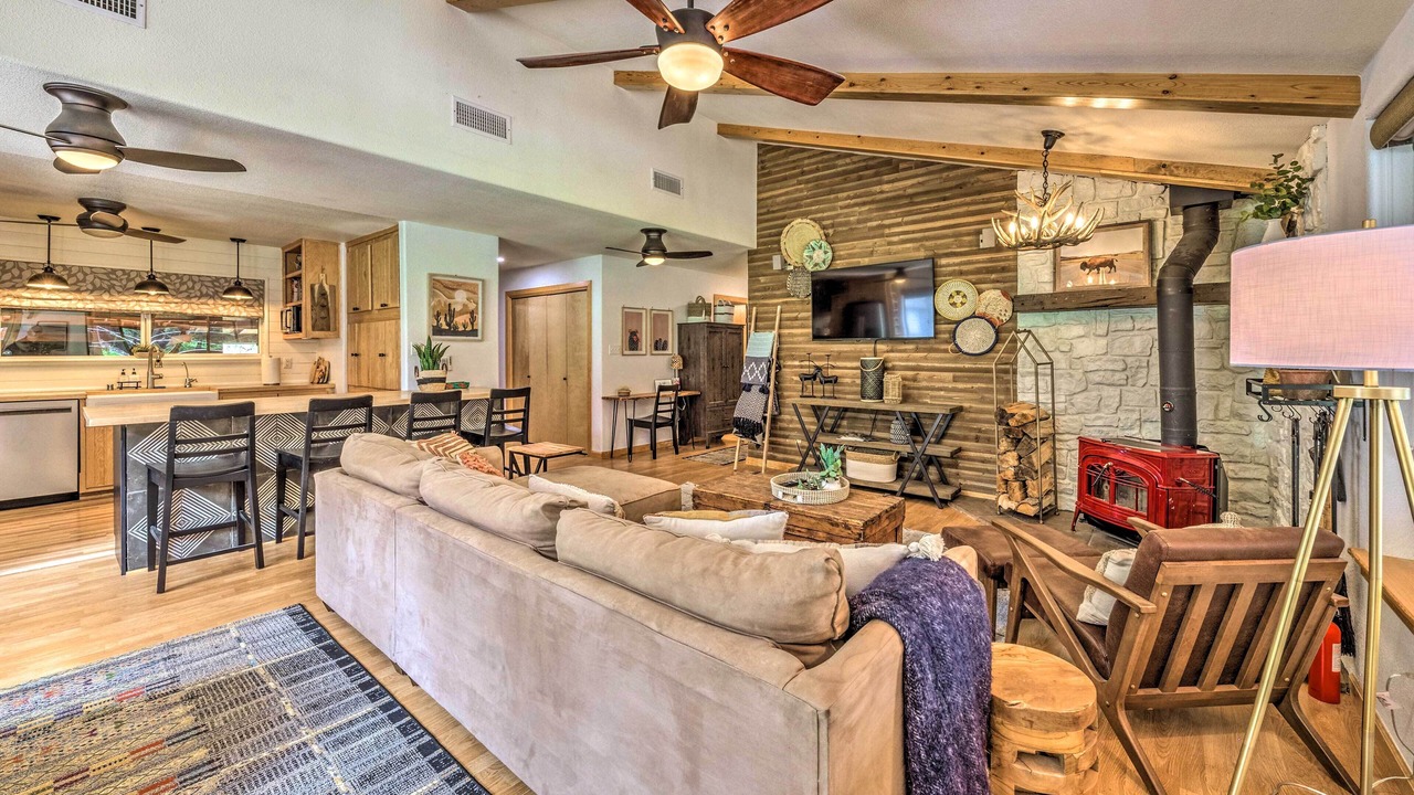 Photo of Livingroom in Cloudcroft