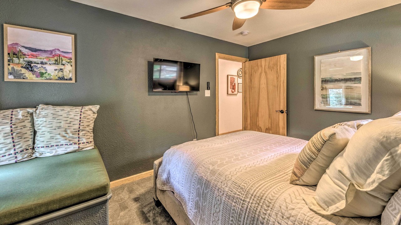 Photo of Bedroom in Cloudcroft