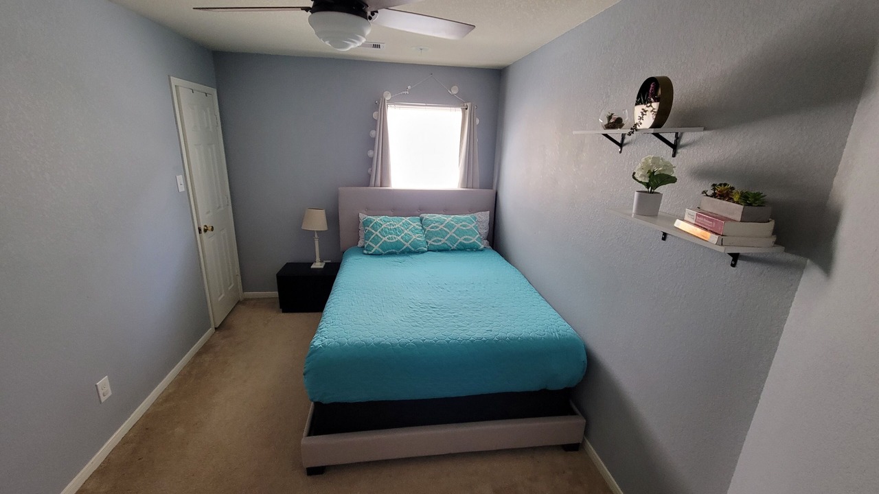Photo of Others in Barrett
