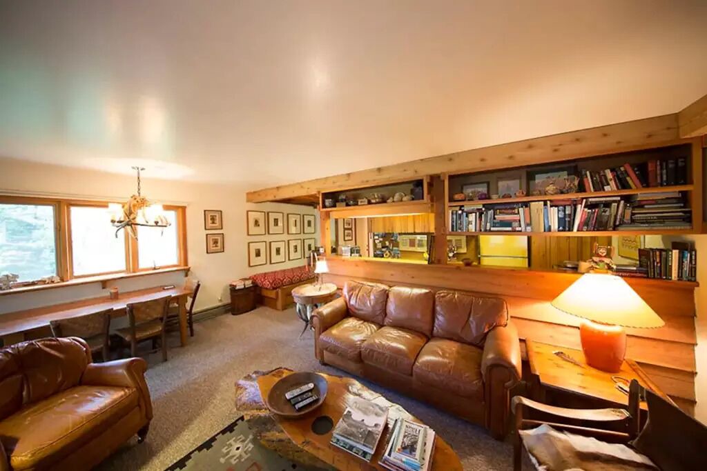 Photo of Livingroom in Teton Pines