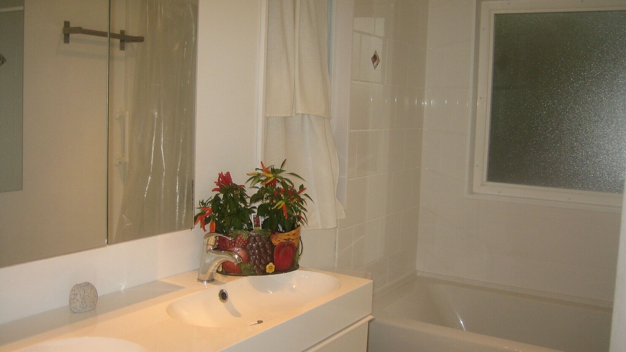 Photo of Bathroom in Frontenac