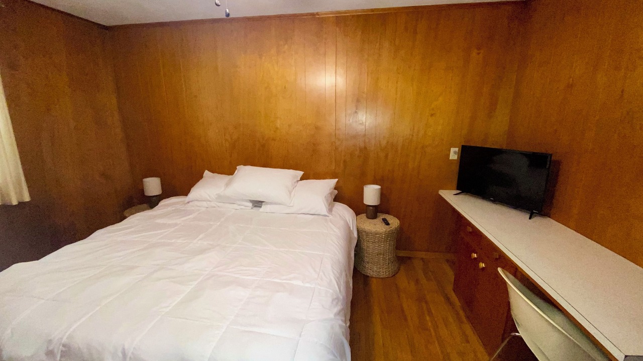 Photo of Bedroom in Russellville