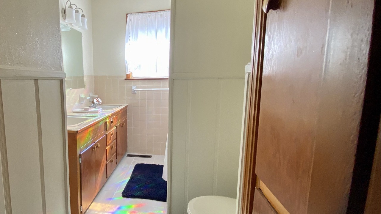 Photo of Bathroom in Russellville