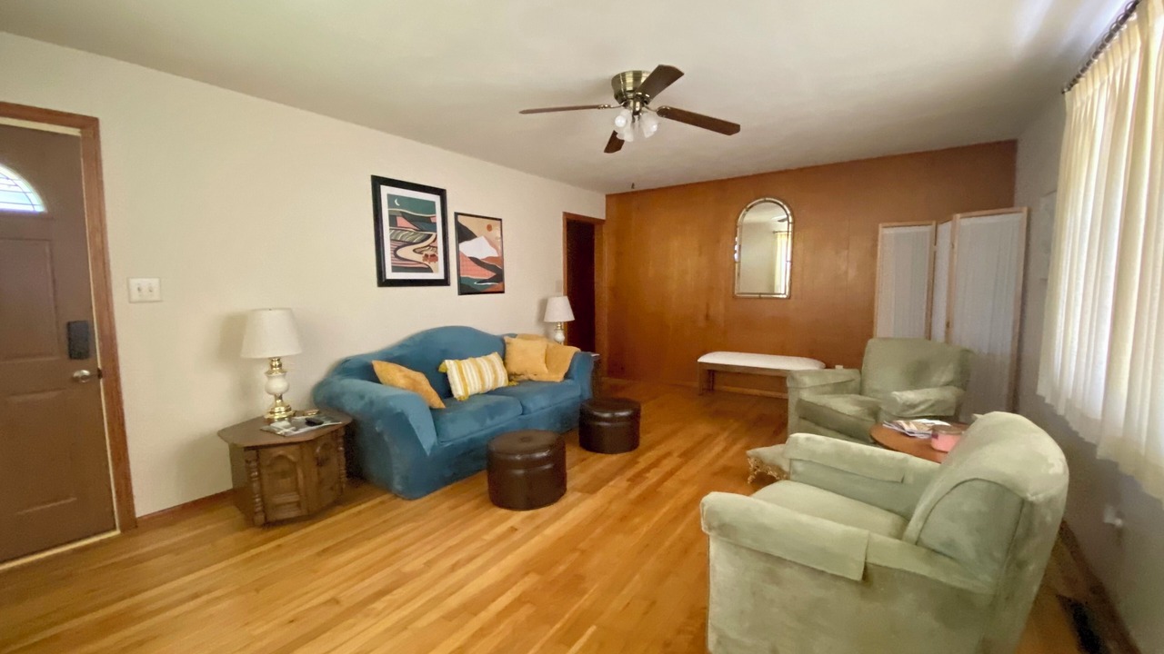 Photo of Livingroom in Russellville