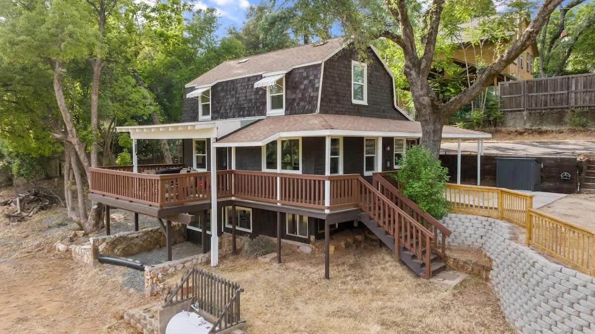 Photo of Outdoor in Auburn