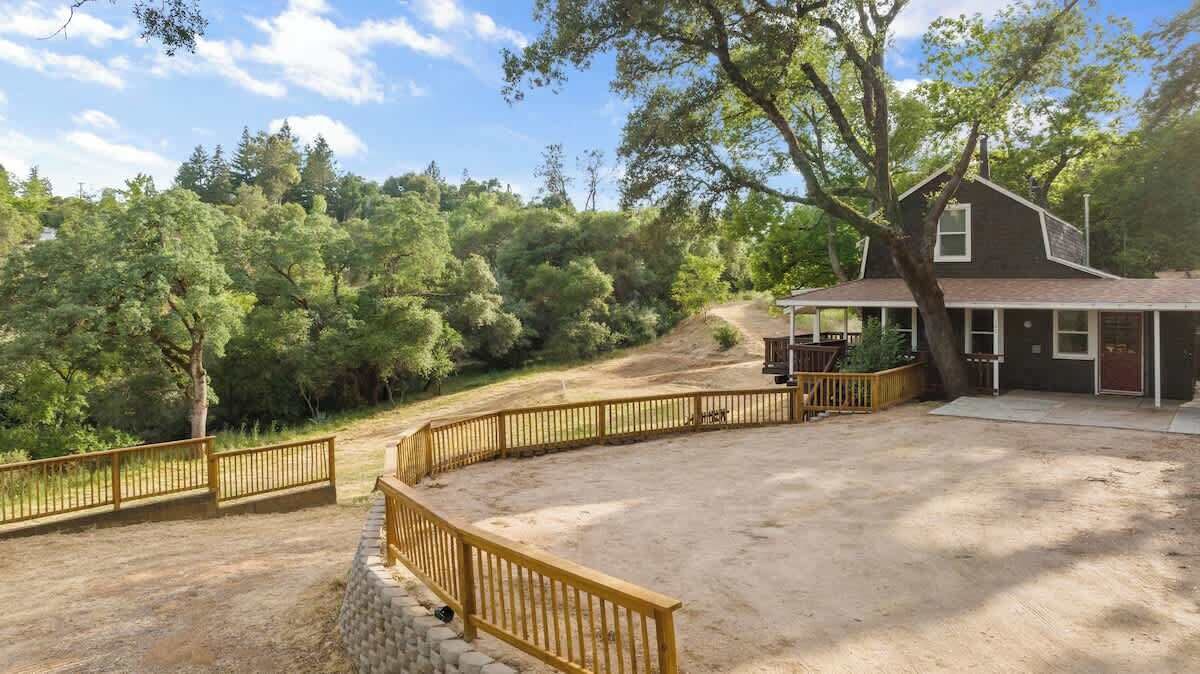 Photo of Outdoor in Auburn