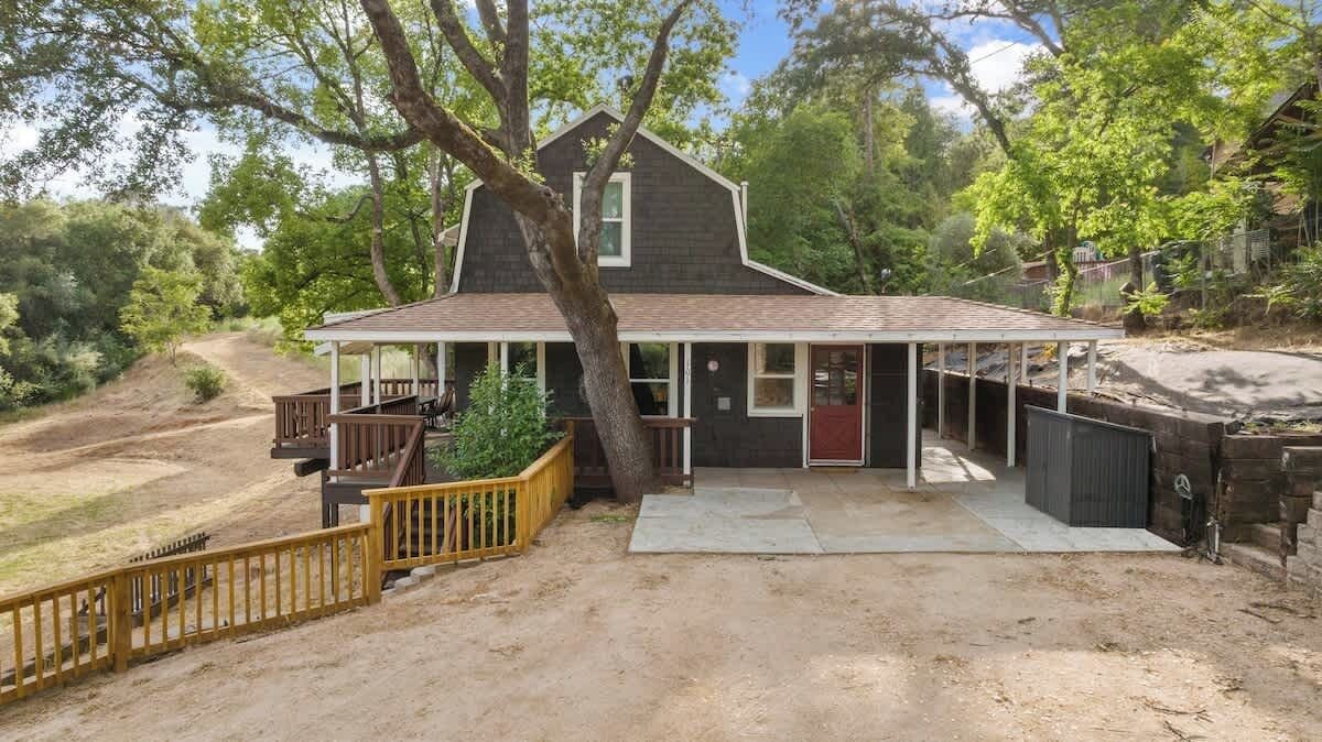 Photo of Outdoor in Auburn