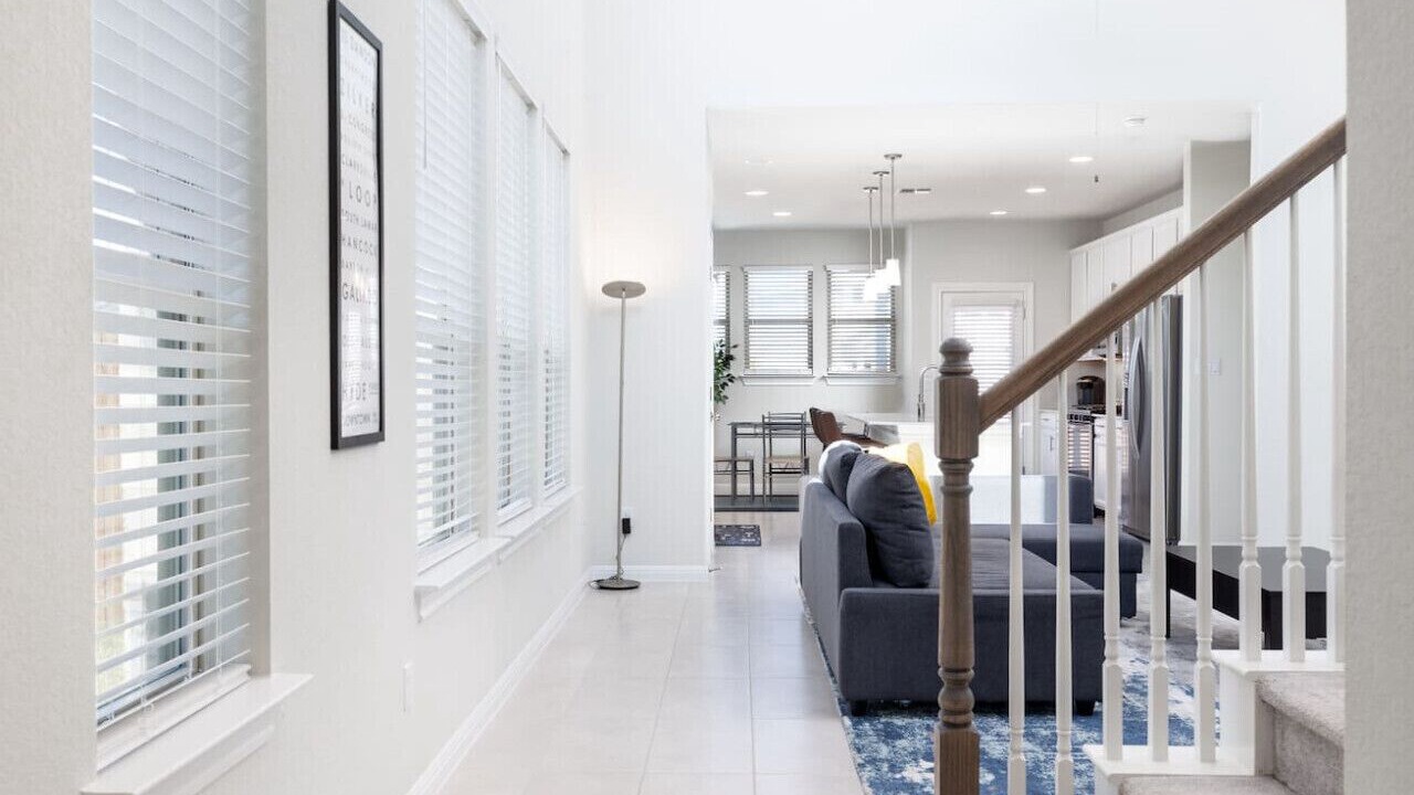 Photo of Livingroom in McNeil