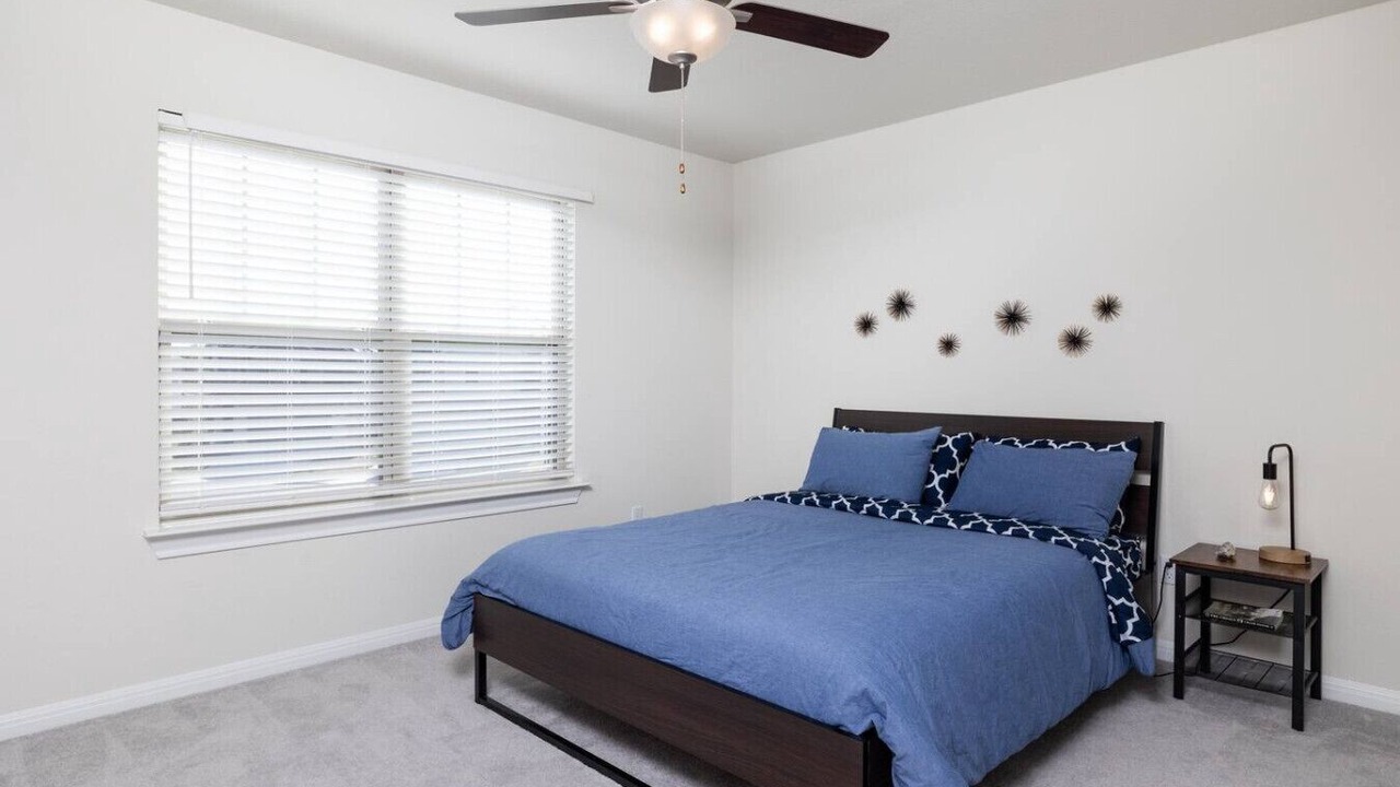 Photo of Bedroom in McNeil