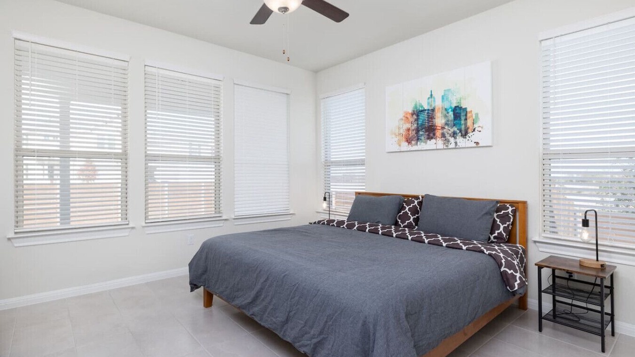 Photo of Bedroom in McNeil