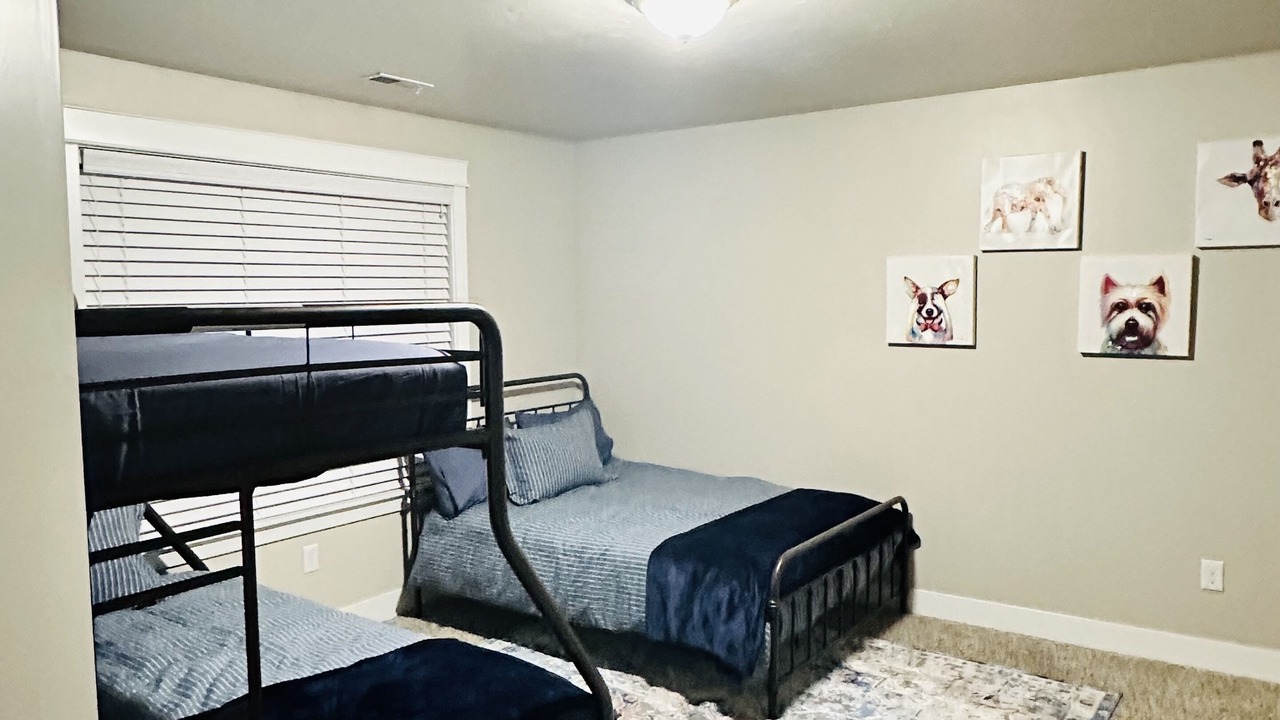 Photo of Bedroom in Bluffdale
