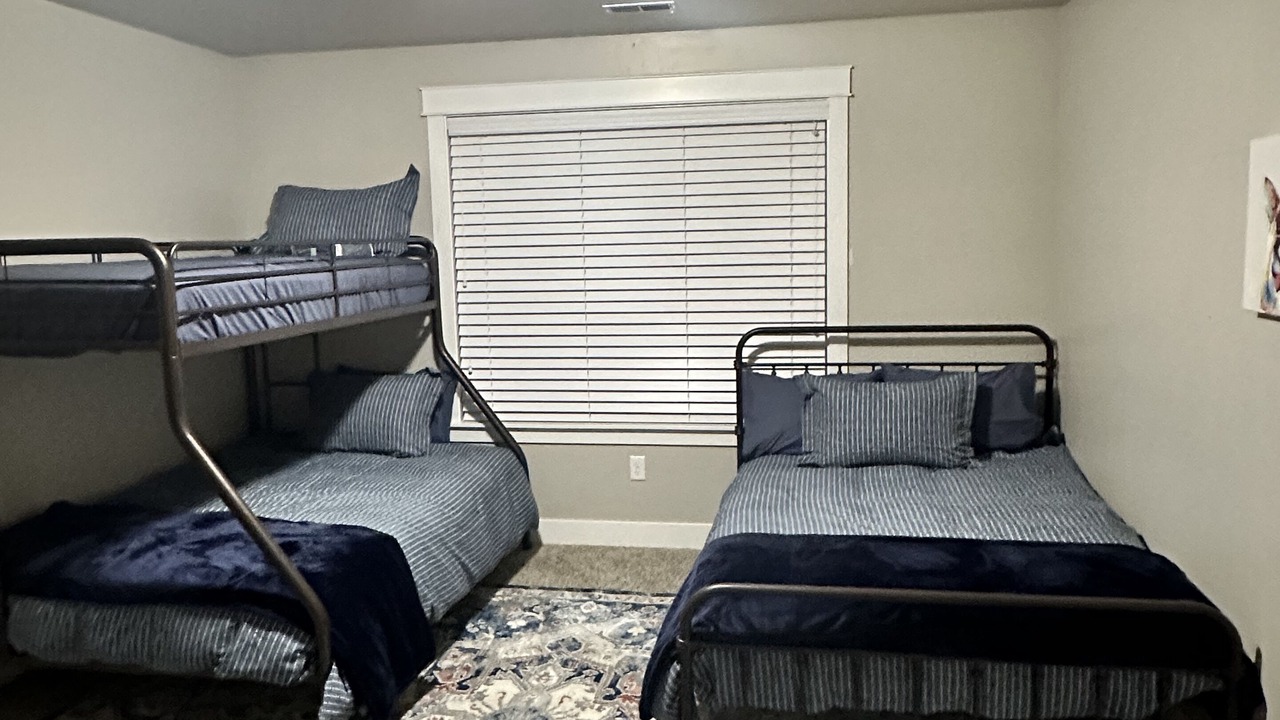 Photo of Bedroom in Bluffdale