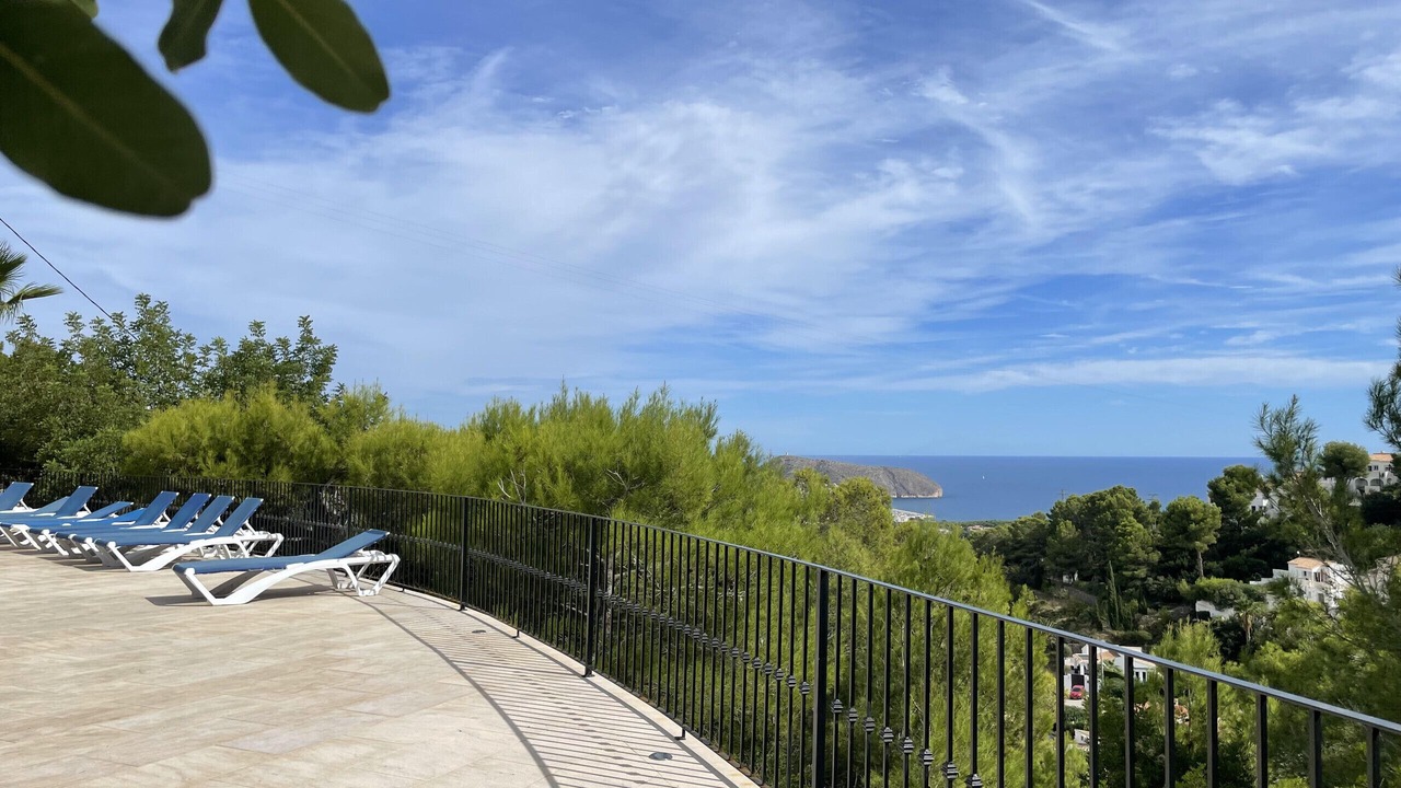 Photo of Patio Balcony in Benimeit