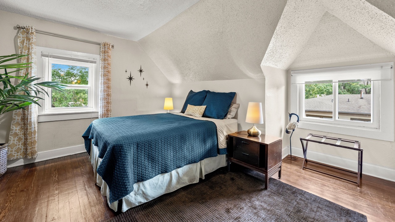 Photo of Bedroom in Southmoreland