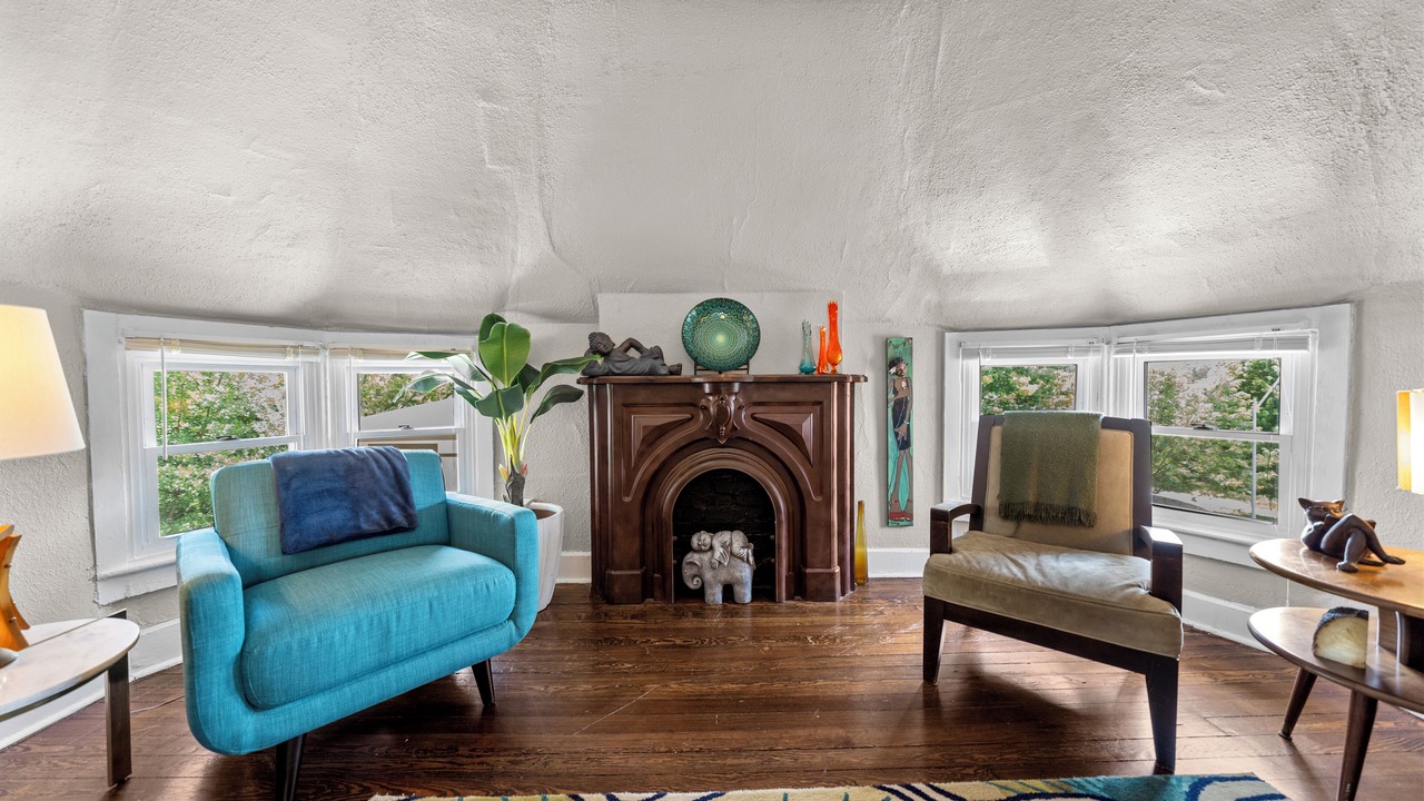Photo of Livingroom in Southmoreland
