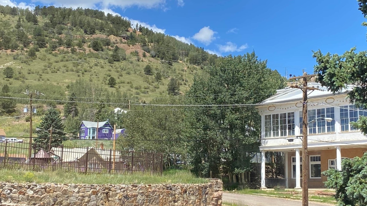 Photo of Others in Victor