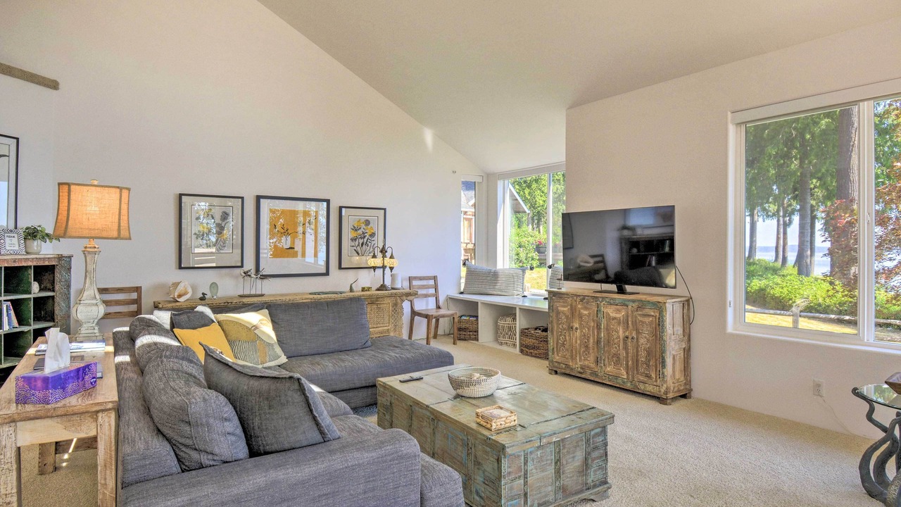 Photo of Livingroom in Kingston