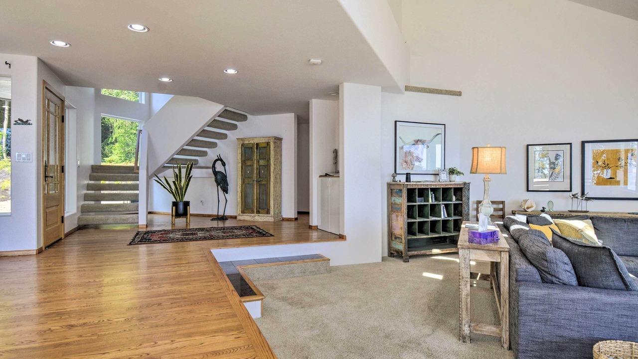 Photo of Livingroom in Kingston
