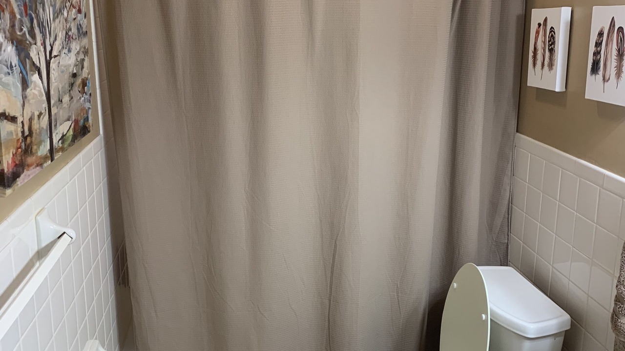 Photo of Bathroom in Cherokee Village