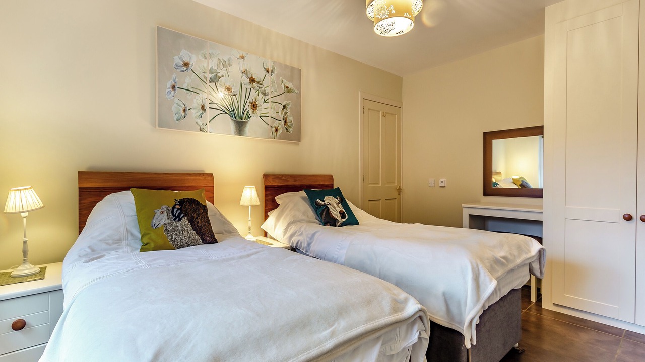 Photo of Others in Newtonmore