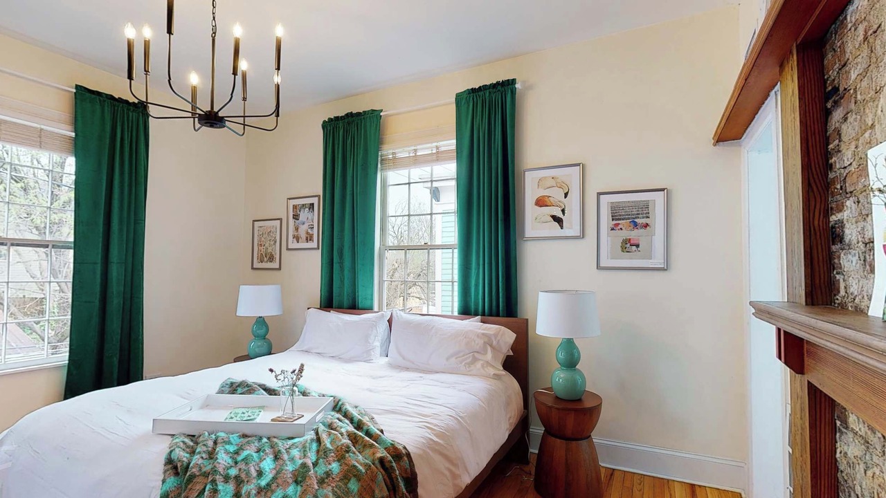 Photo of Bedroom in Cabbagetown