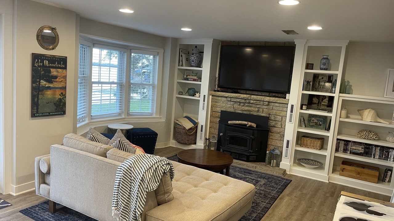 Photo of Livingroom in Tonka Bay