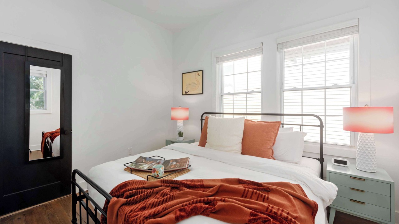 Photo of Bedroom in Old Fourth Ward