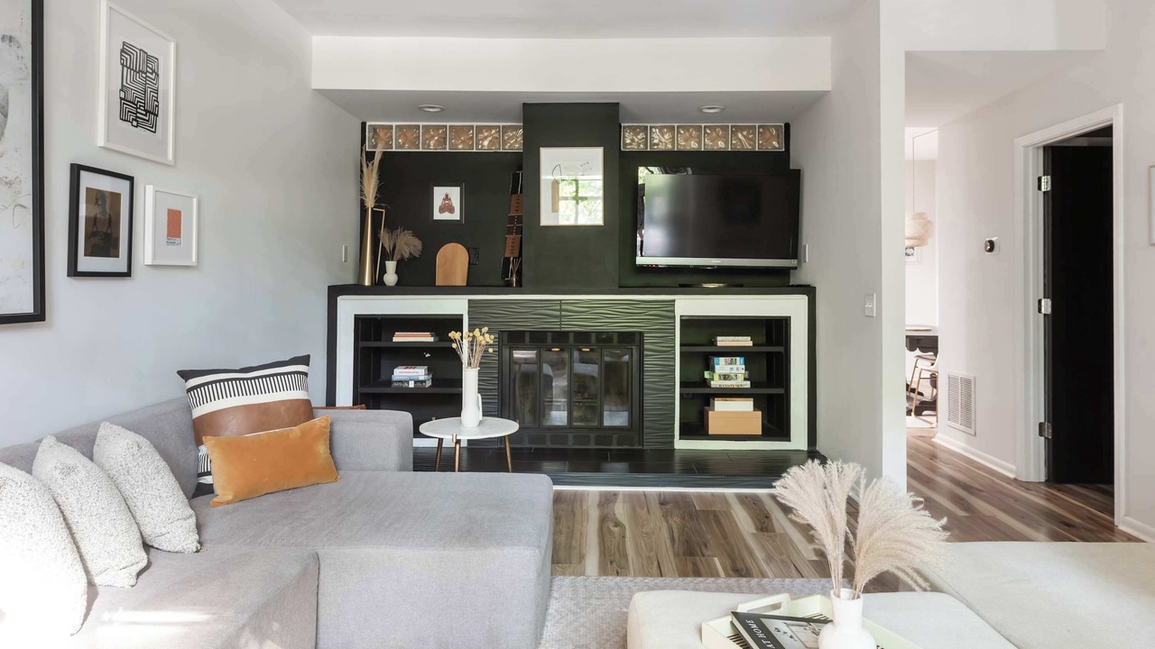 Photo of Livingroom in Inman Park
