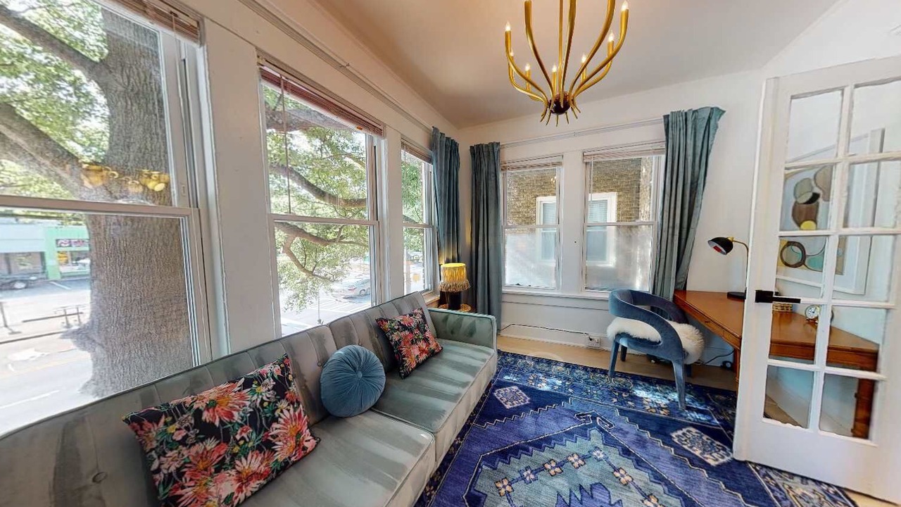 Photo of Livingroom in Candler Park