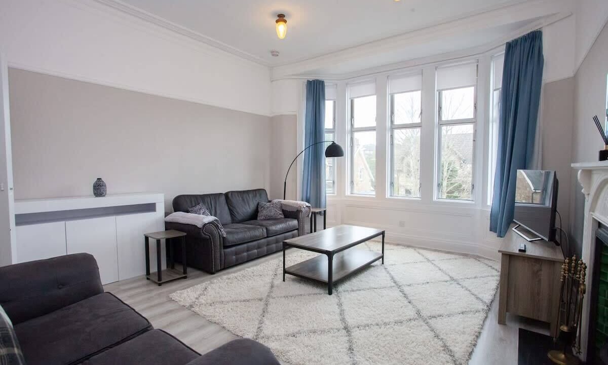 Photo of Others in Giffnock