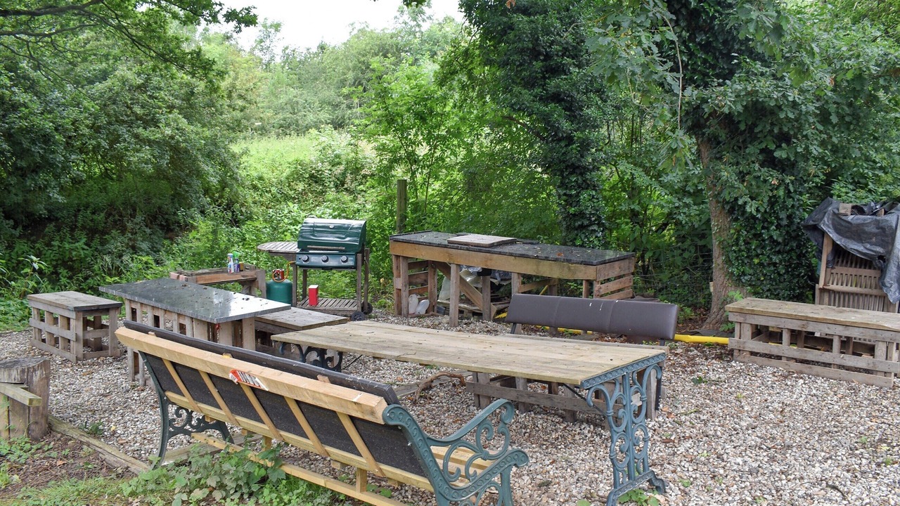 Photo of Outdoor in Five Oak Green