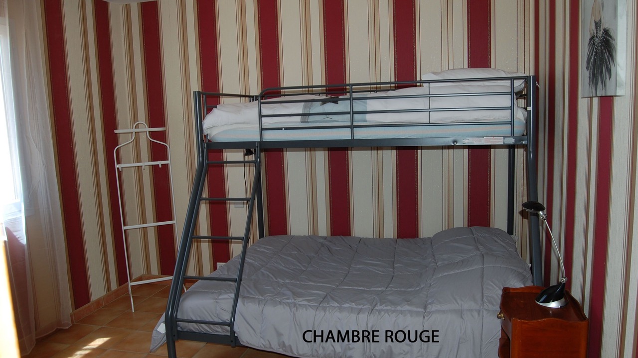 Photo of Bedroom in Pont-Saint-Esprit