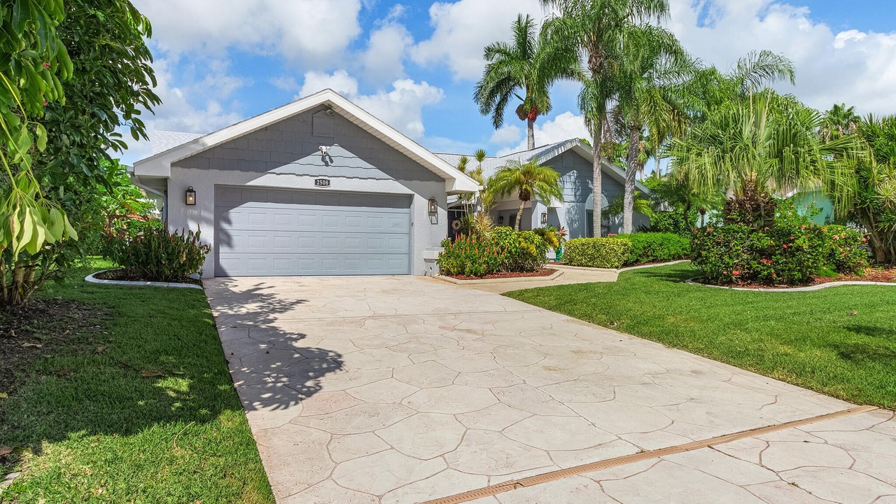 Photo of Outdoor in Caloosahatchee