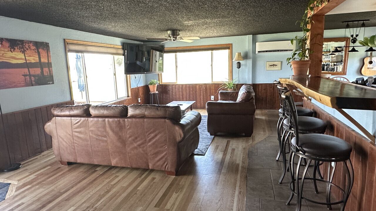 Photo of Bedroom in Big Arm