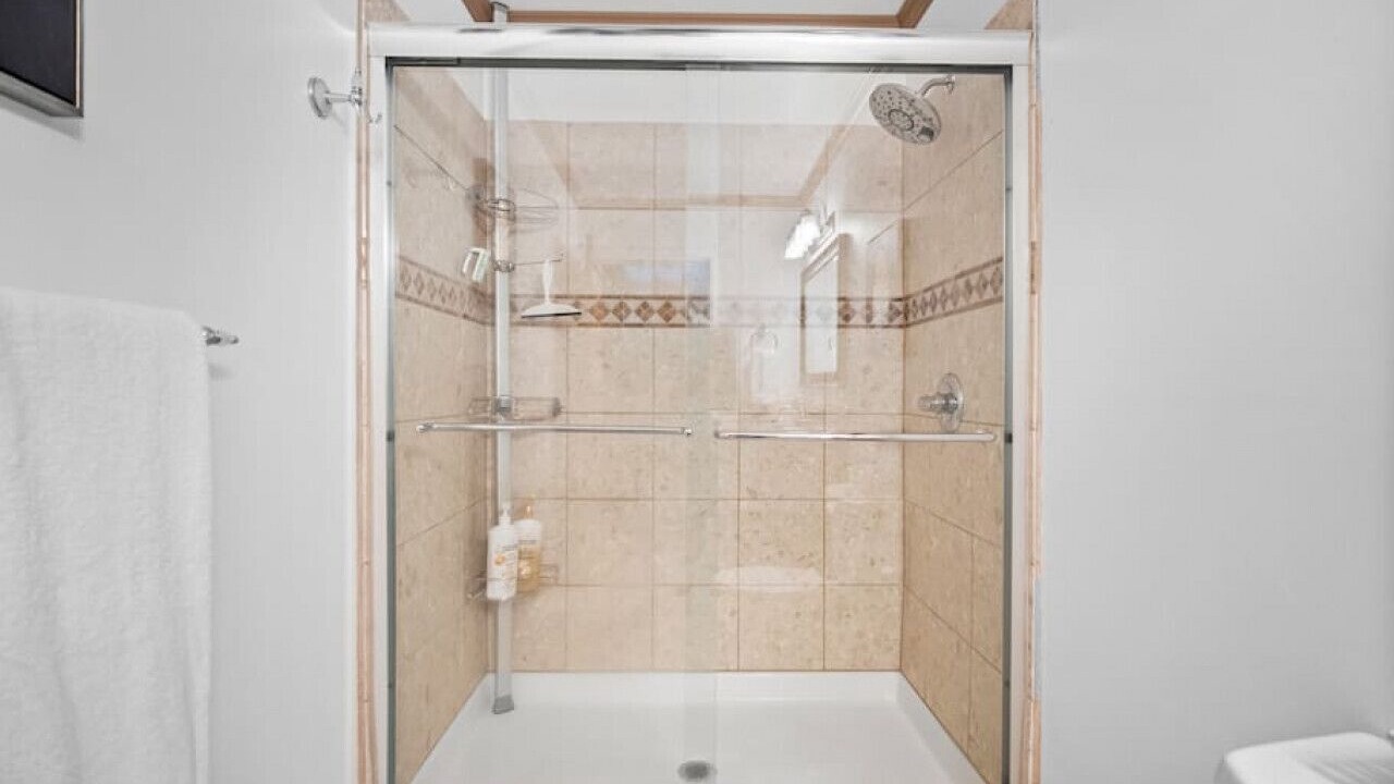 Photo of Bathroom in South Perry District