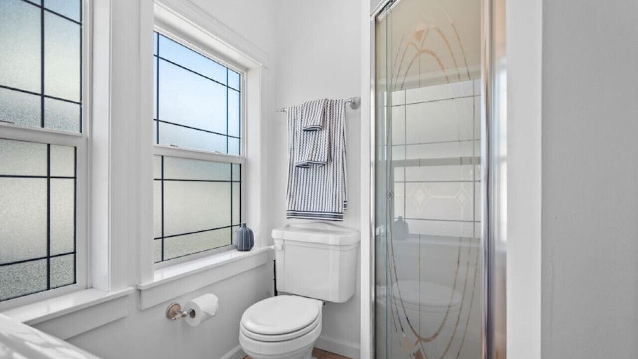 Photo of Bathroom in South Perry District