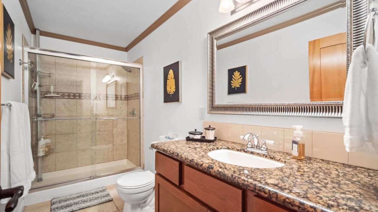 Photo of Bathroom in South Perry District