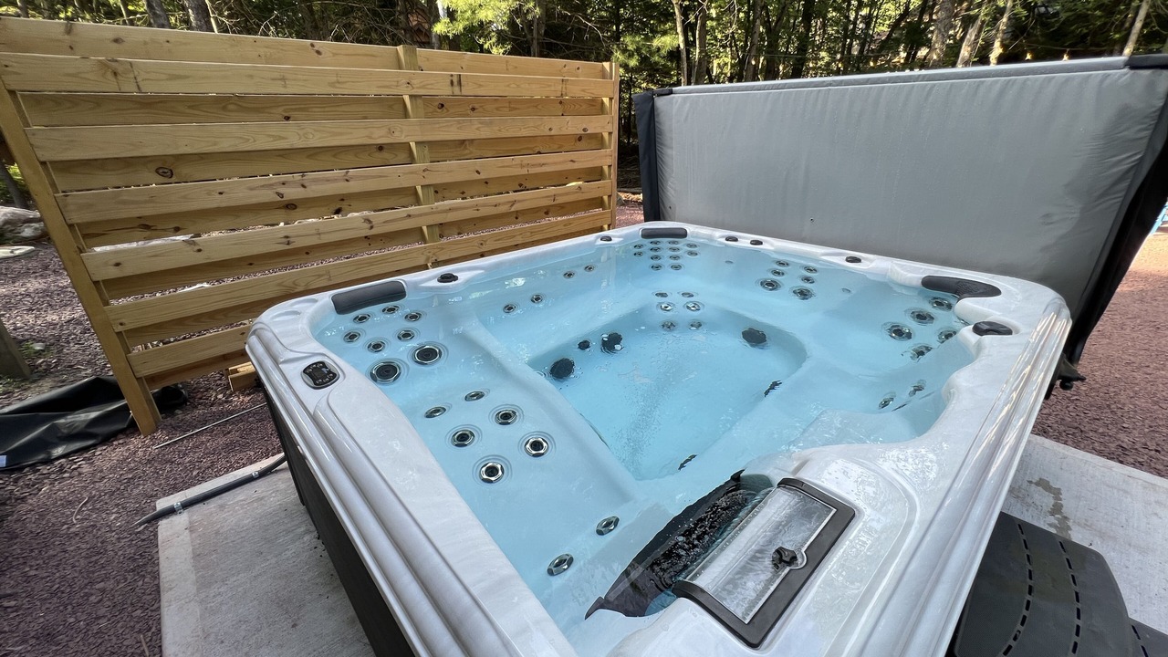 Photo of Outdoor in Lake Harmony Estates