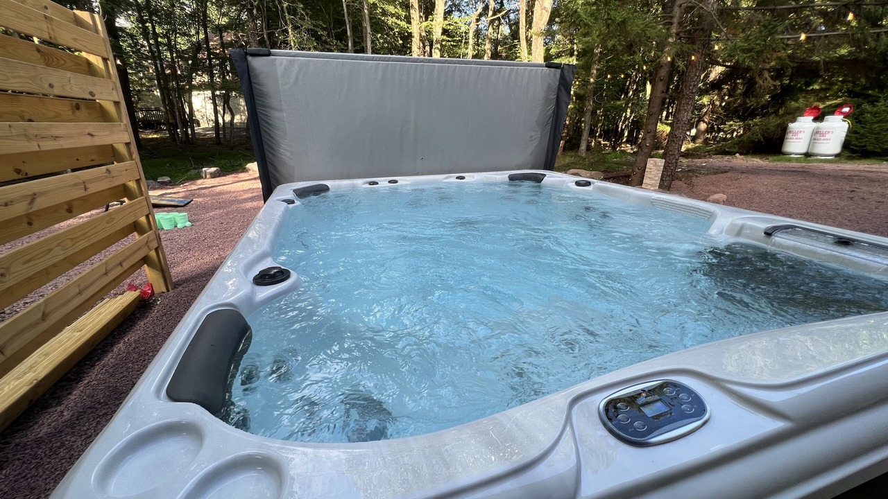 Photo of Outdoor in Lake Harmony Estates