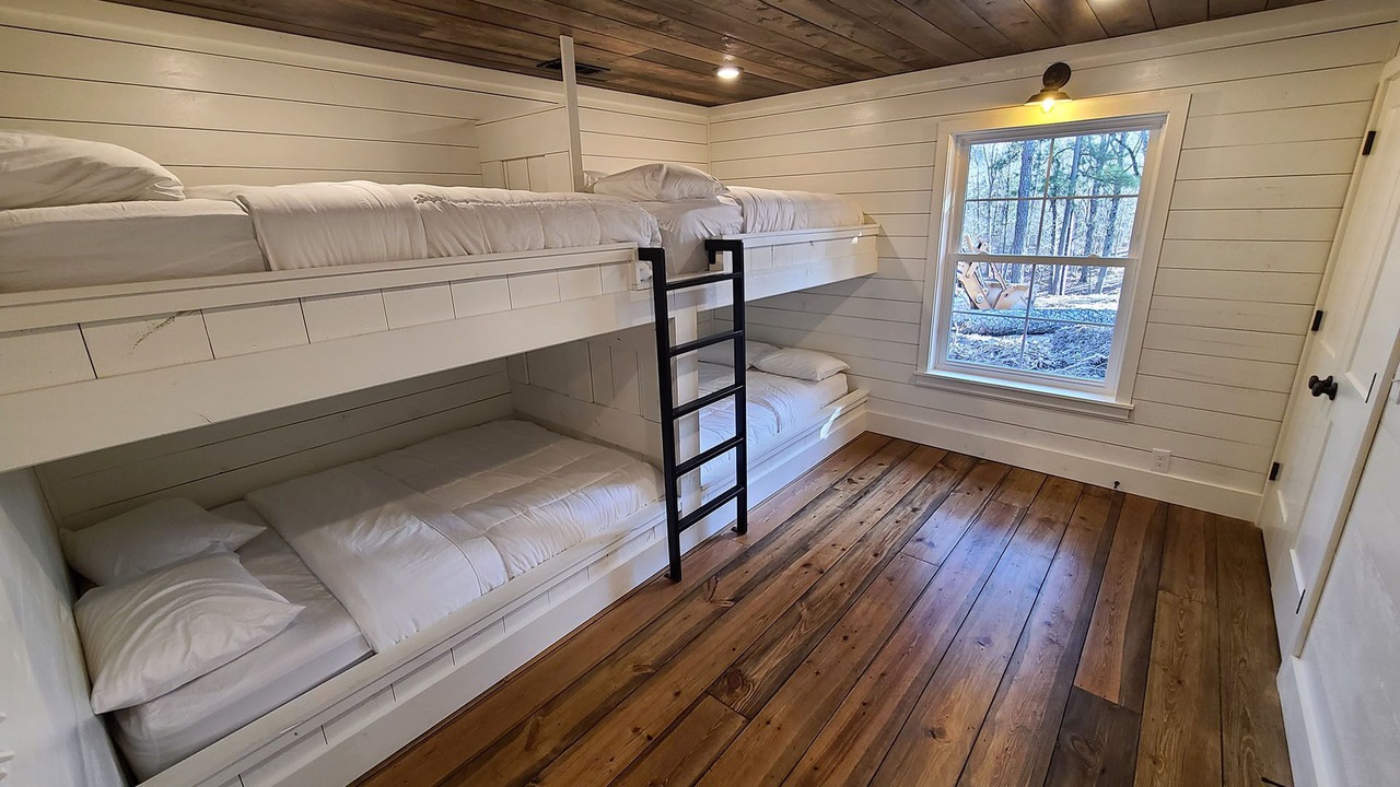 Photo of Bedroom in Mena