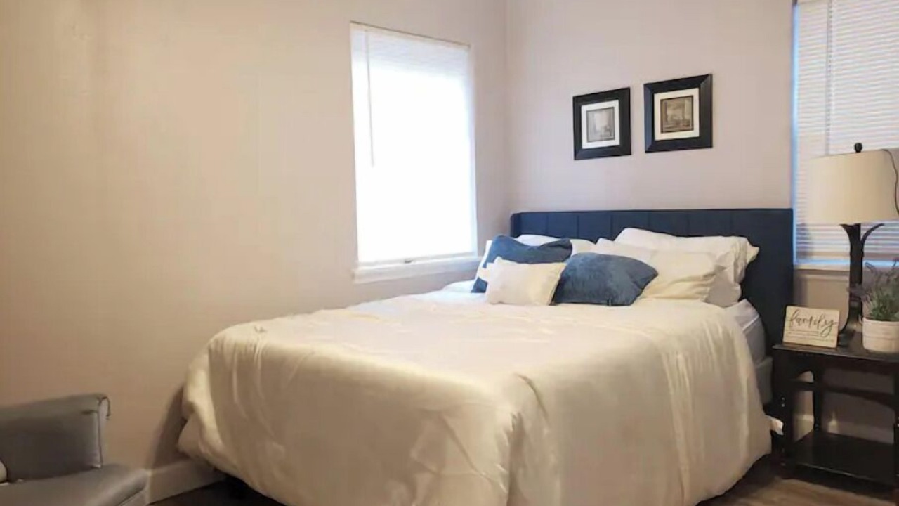 Photo of Bedroom in Midland