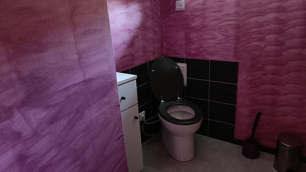 Photo of Bathroom in Chein-Dessus