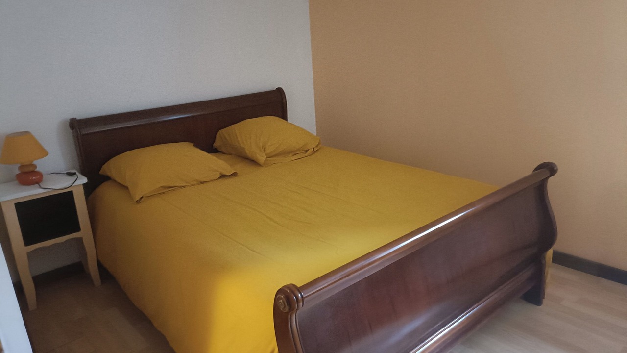 Photo of Bedroom in Chein-Dessus
