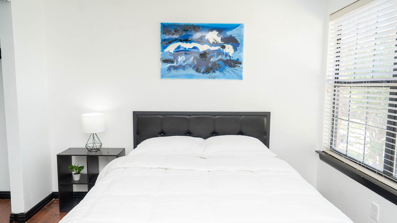 Photo of Bedroom in Northeast Carrollton