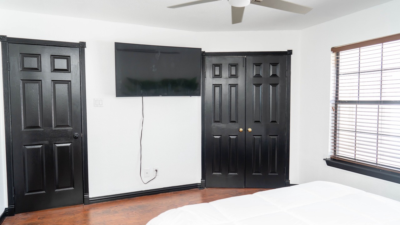 Photo of Bedroom in Northeast Carrollton
