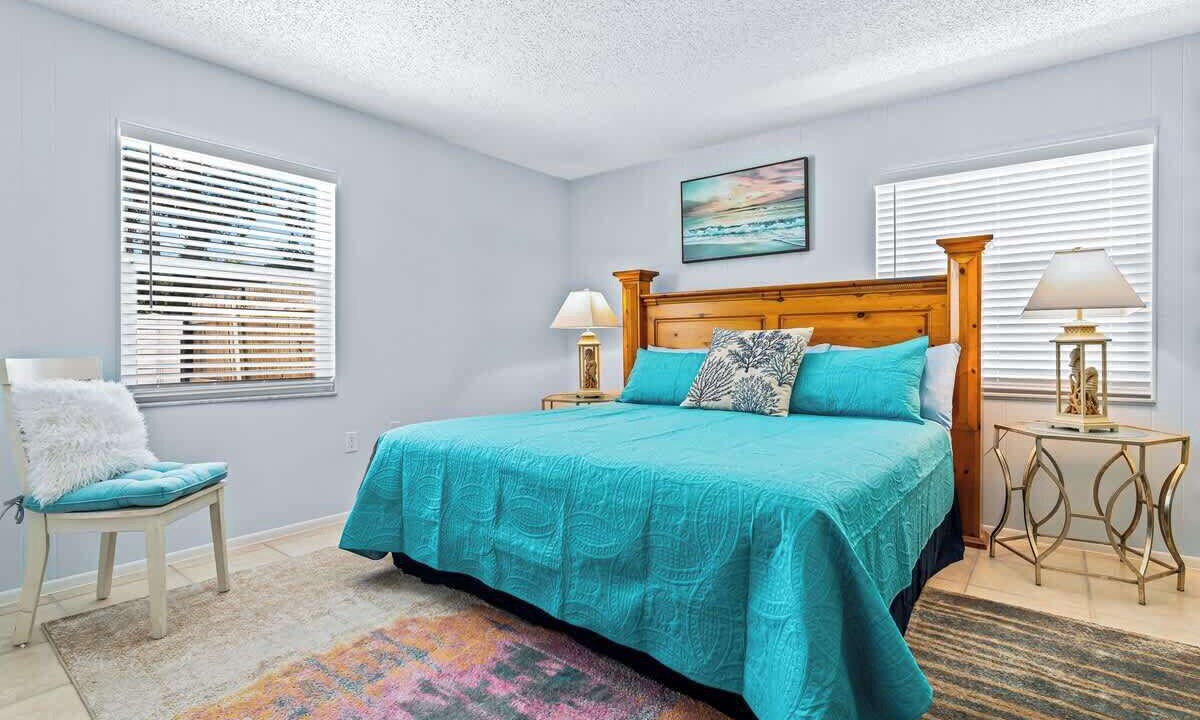 Photo of Bedroom in Laurel Park