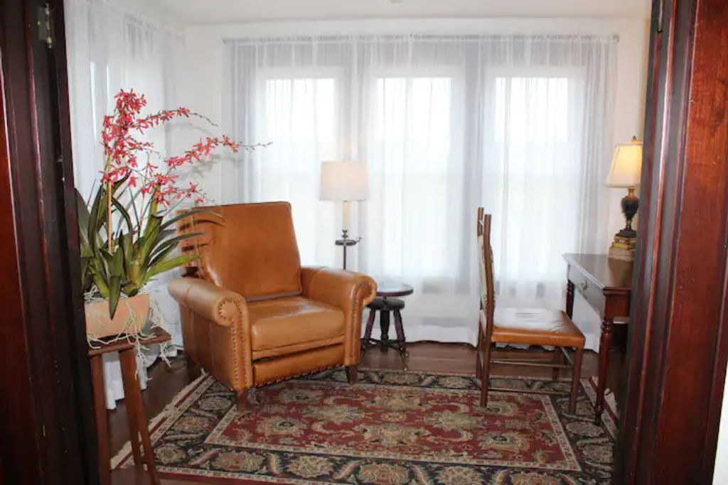 Photo of Livingroom in Carroll County