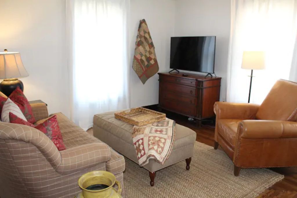 Photo of Livingroom in Carroll County