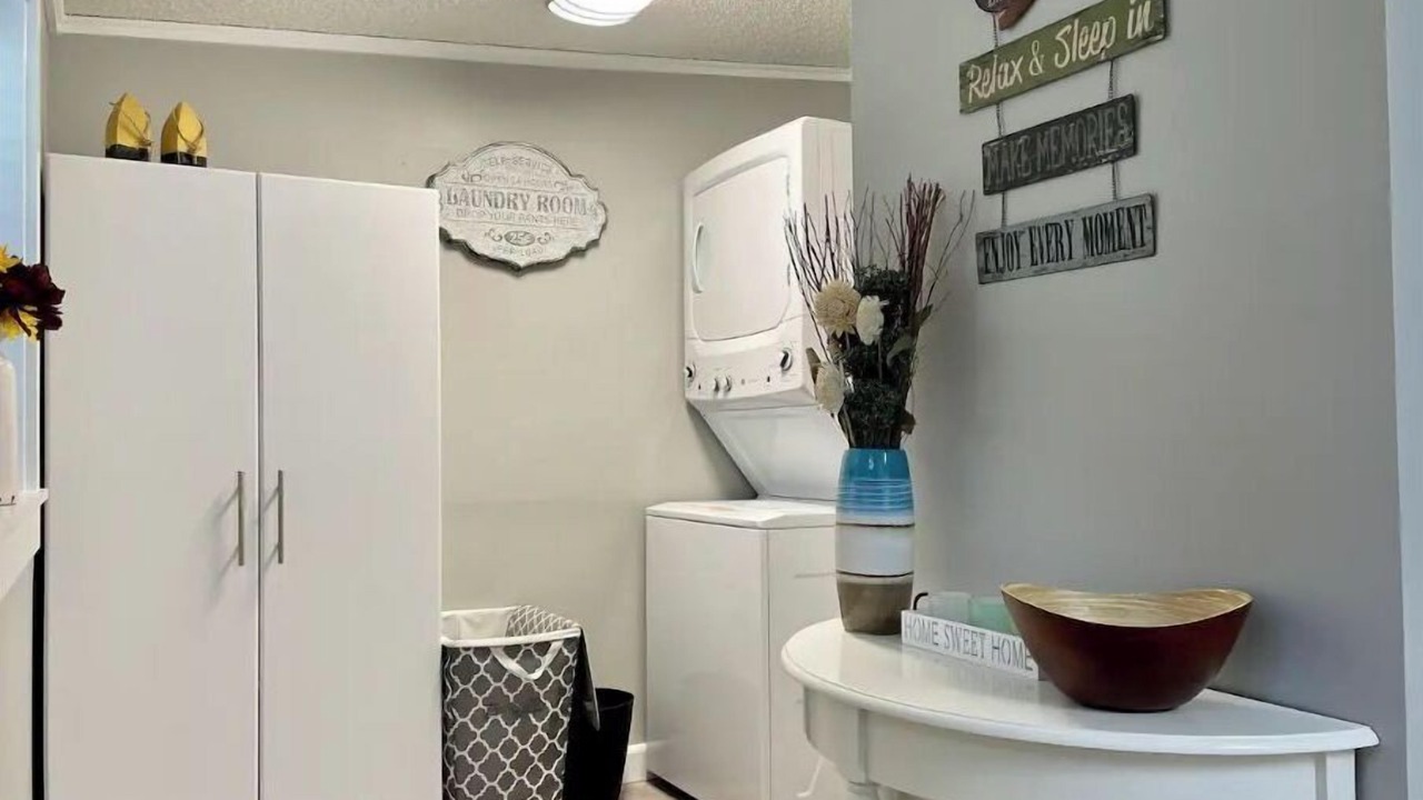 Photo of Others in Edgar